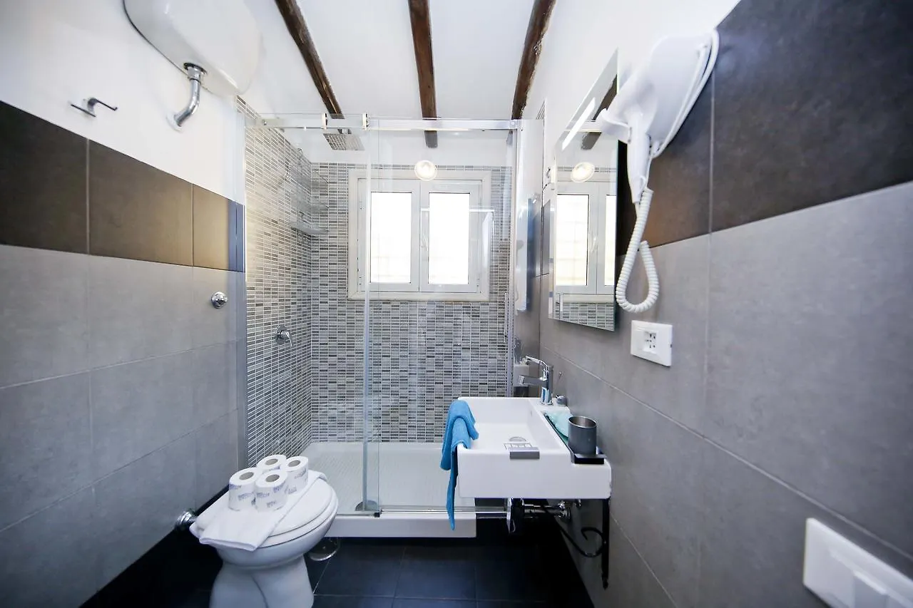Collection Spanish Steps Apartments - Top Collection Rome 0*,